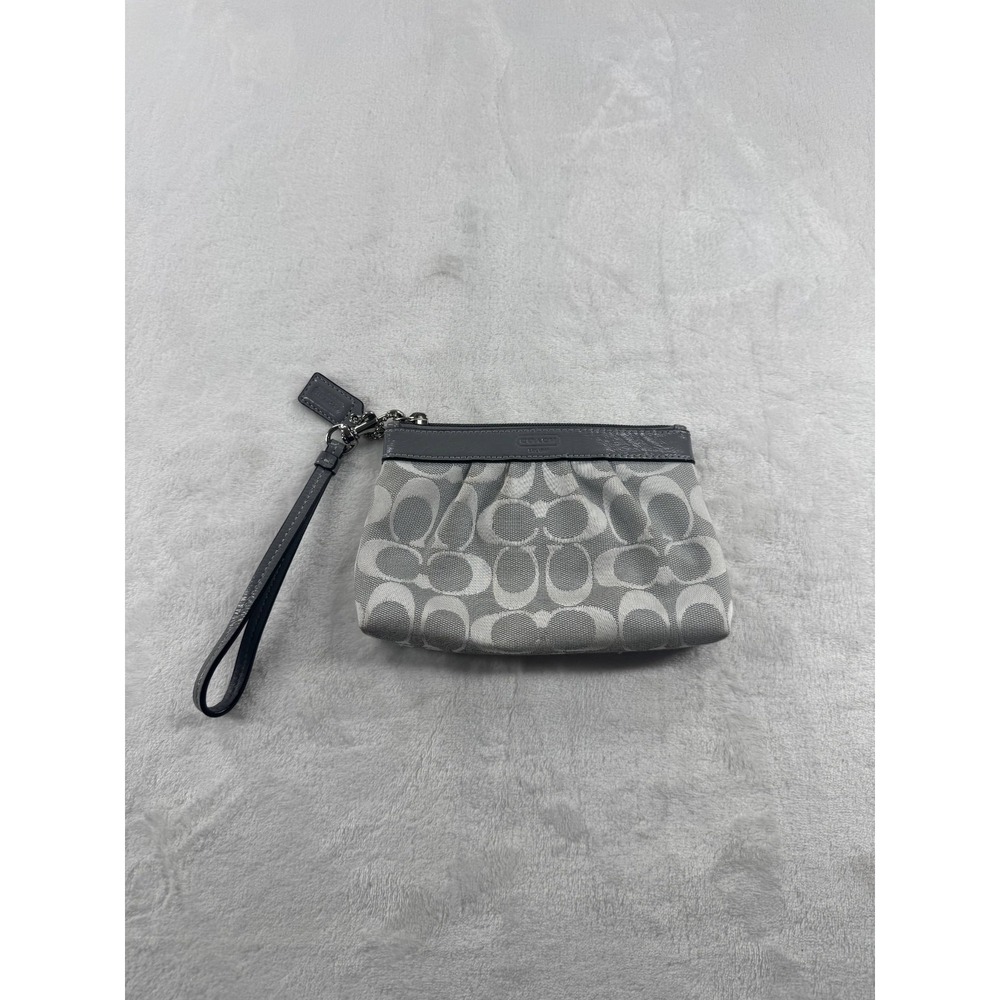 Coach‎ Signature Pleated Canvas Wristlet Women's Gray Leather Strap Zipper Purse